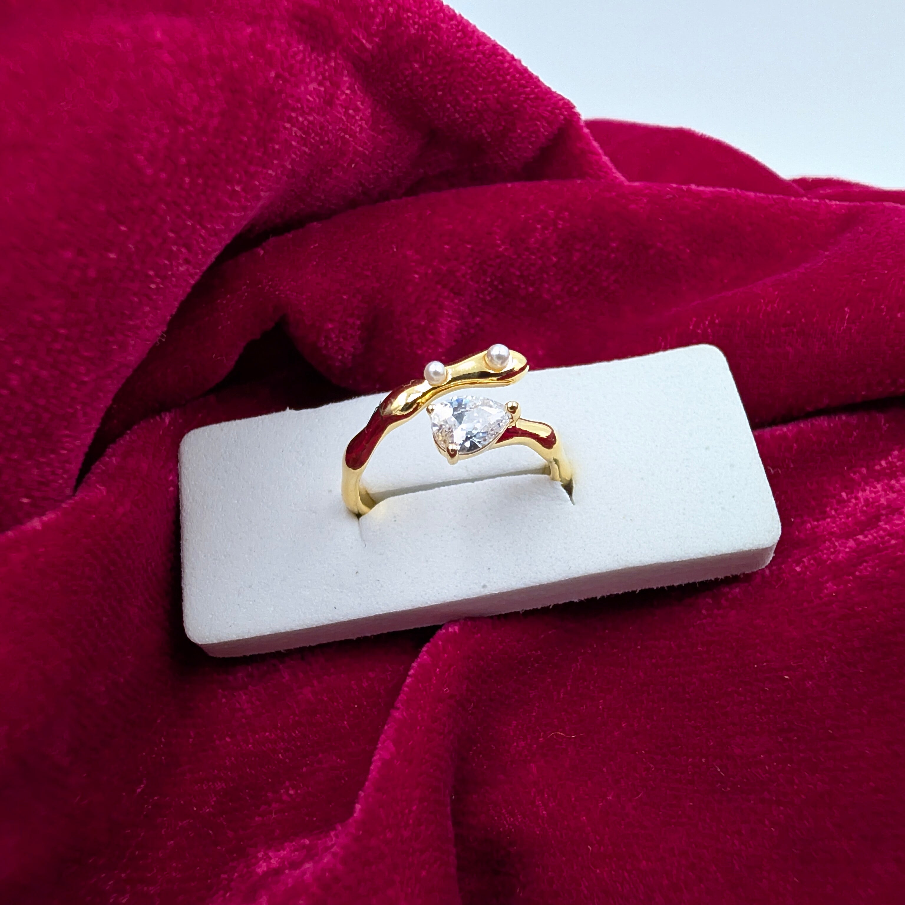 Pearl Dew Adjustable Ring