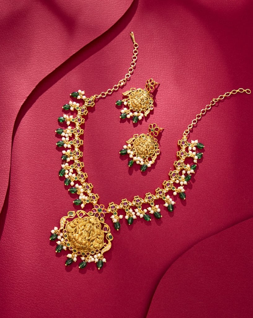 Lakshmi Bead Drop Jewelry Set