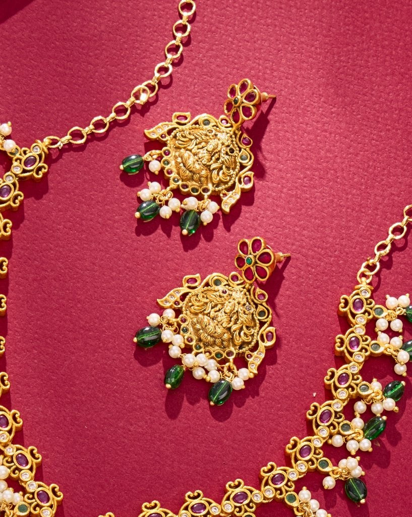 Lakshmi Bead Drop Jewelry Set