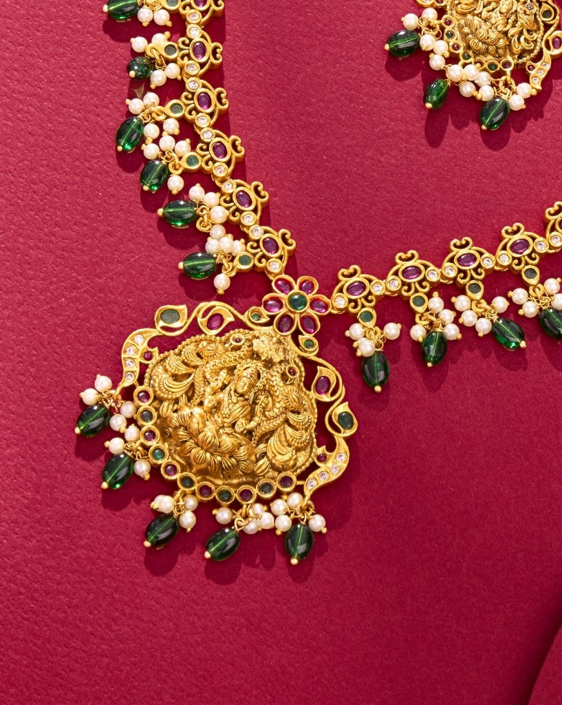 Lakshmi Bead Drop Jewelry Set