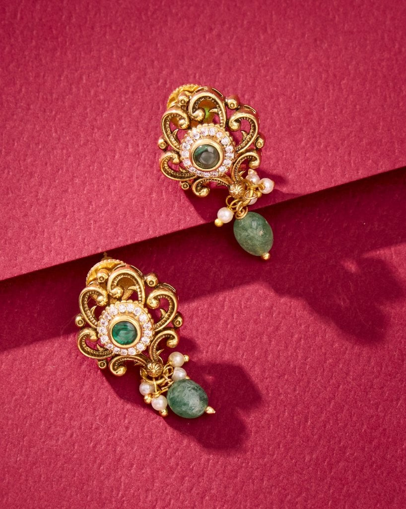 Noor Emerald Stud Earrings