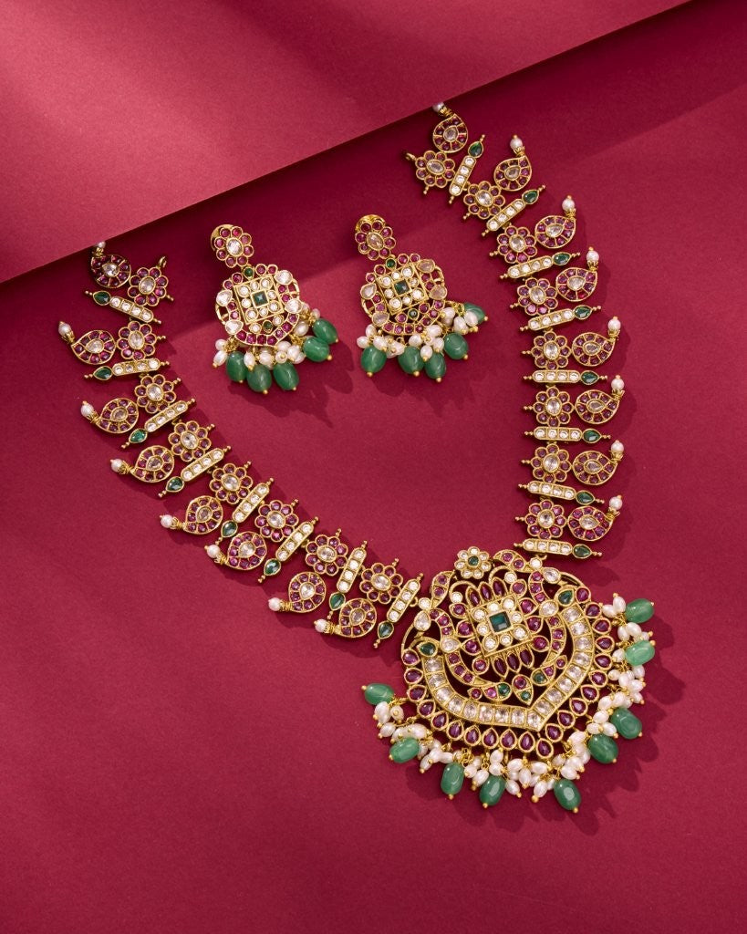 Royal Temple Kundan Necklace Set