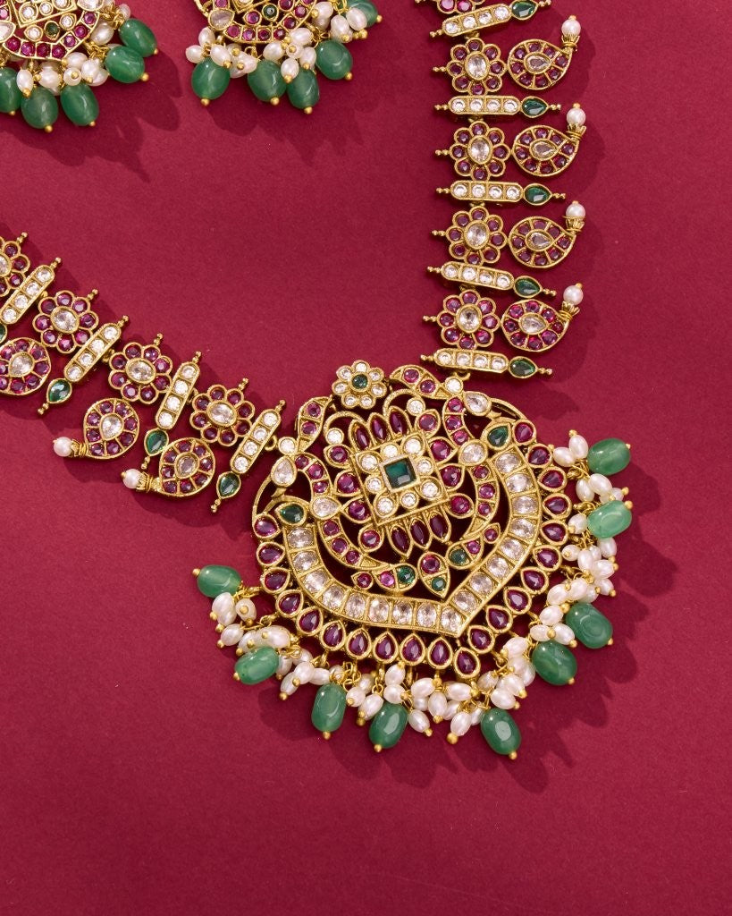 Royal Temple Kundan Necklace Set